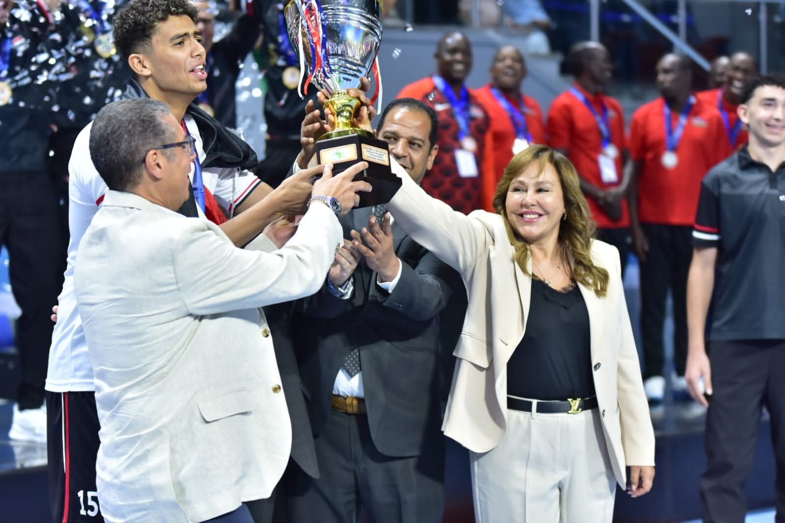 بشرى حجيج تتوج منتخب مصر بكأس إفريقيا للشباب للكرة الطائرة بعد فوزه على الكاميرون