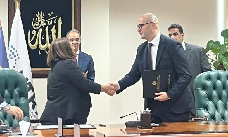 جنرال موتورز تحصل علي ترخيص دائم لإنترنت الأشياء وتطلق عصر التنقل الذكي في مصر جنرال موتورز تحصل علي ترخيص دائم لإنترنت الأشياء وتطلق عصر التنقل الذكي في مصر