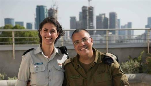 تصدرت محركات البحث ، ما لا تعرفونه عن خليفة افيخاي ادرعي ، المسلمة التي أخفت التحاقها بالجيش عن اسرتها 