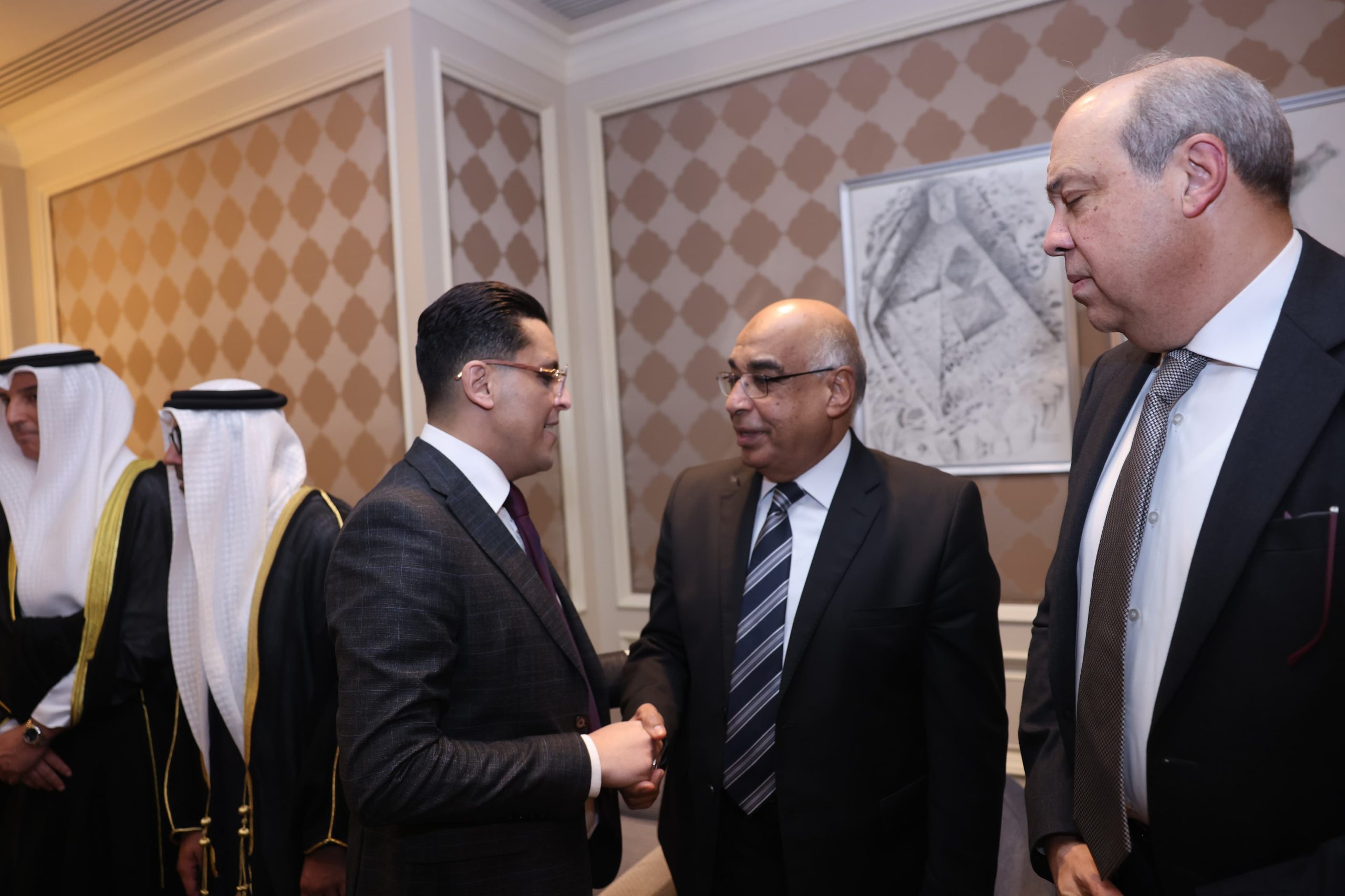 مشاركة المستشار عمرو عاصم عبد الجبار سفارة مملكة البحرين مع الوزراء والشخصيات العامة في سفارة مملكة البحرين بأعيادها الوطنية